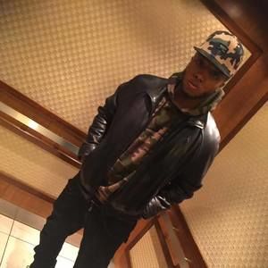 Meet your Posher, Cj